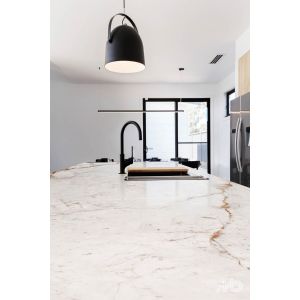 Neolith Abu Dhabi White (Silk)